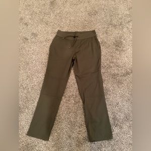 Ladies north face pants.